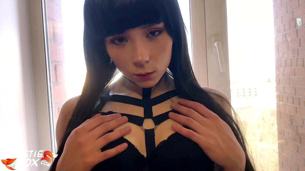 Врућа бринета дубоко и осетљиво јебе за новац